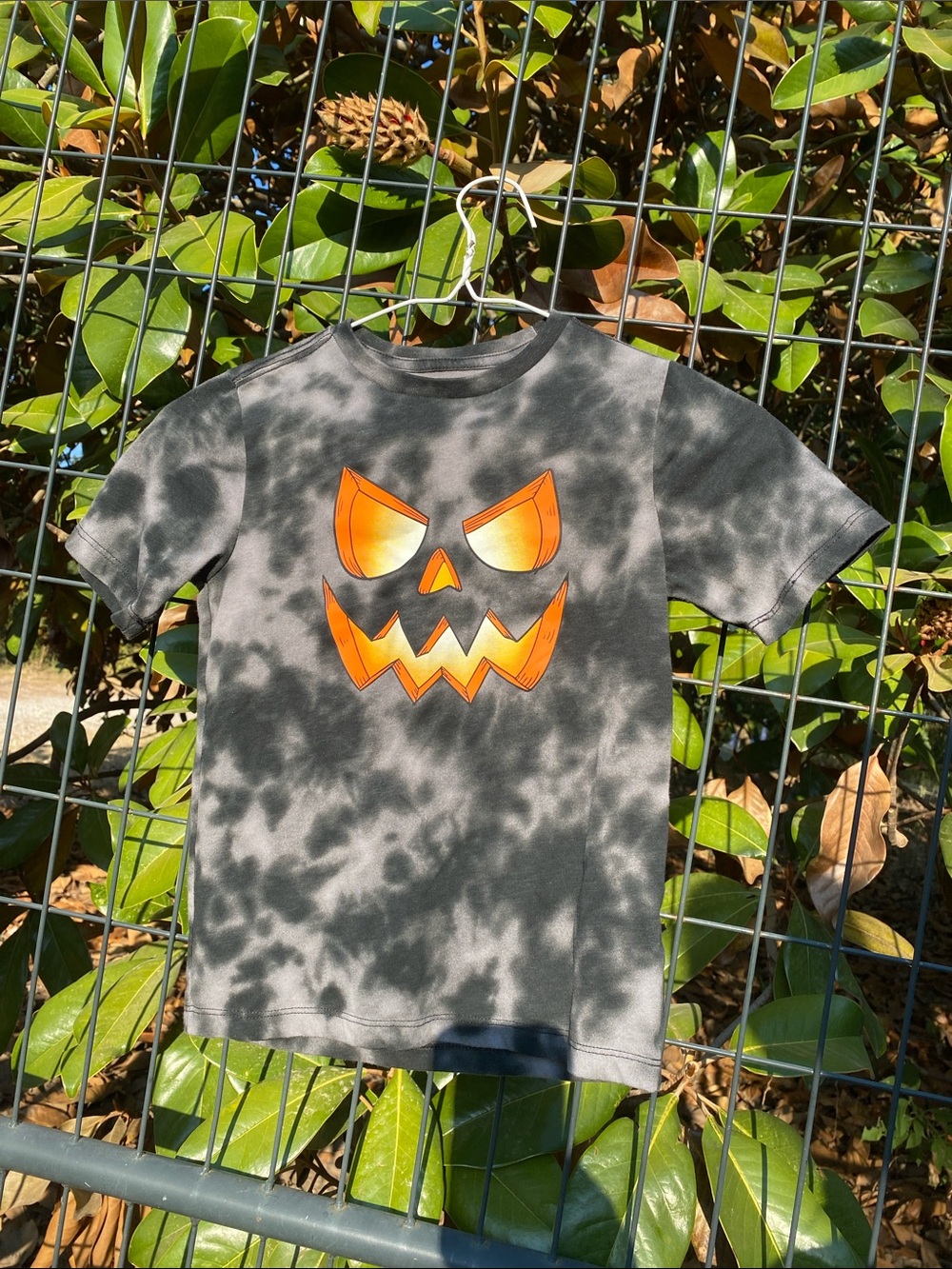 Wonder Nation Boys Size S (6-7) Halloween Jack-O-Lantern Tie-Dye T-Shirt